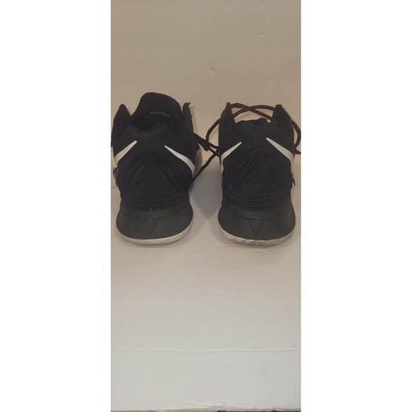 2019 Used NIKE KYRIE 5 V IRVING FRIENDS Missing‎ One Sole CRIMSON Men's 12. - Picture 5 of 11